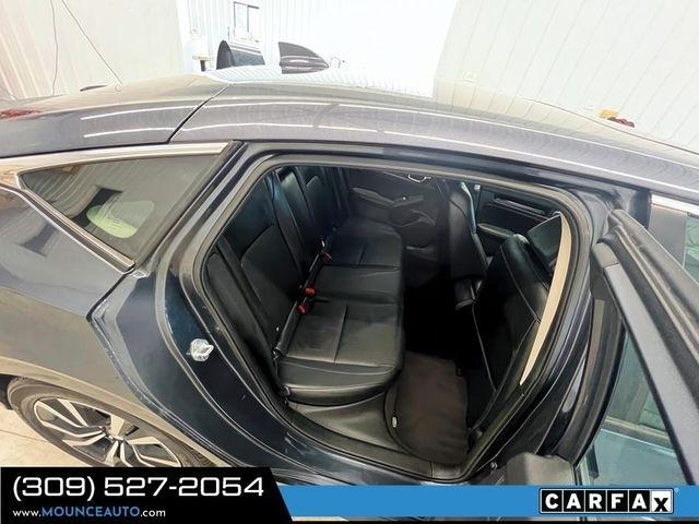 Honda Civic Hatchback  2023