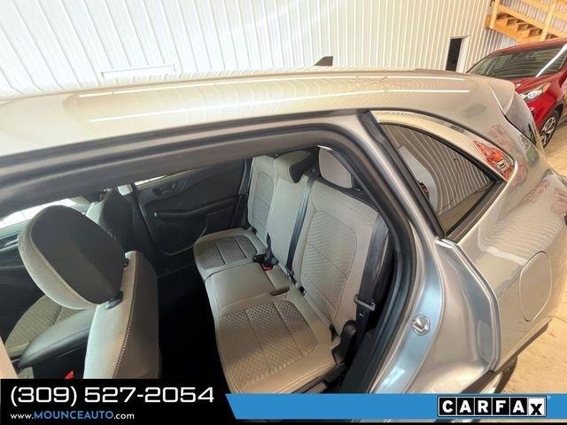 Ford Escape  2022