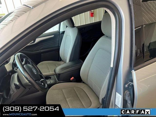 Ford Escape  2022