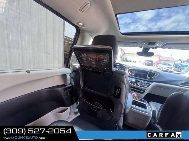 Chrysler Pacifica  2018