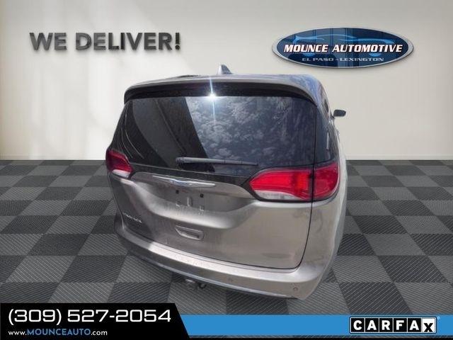 Chrysler Pacifica  2018