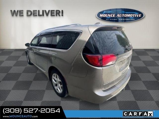 Chrysler Pacifica  2018