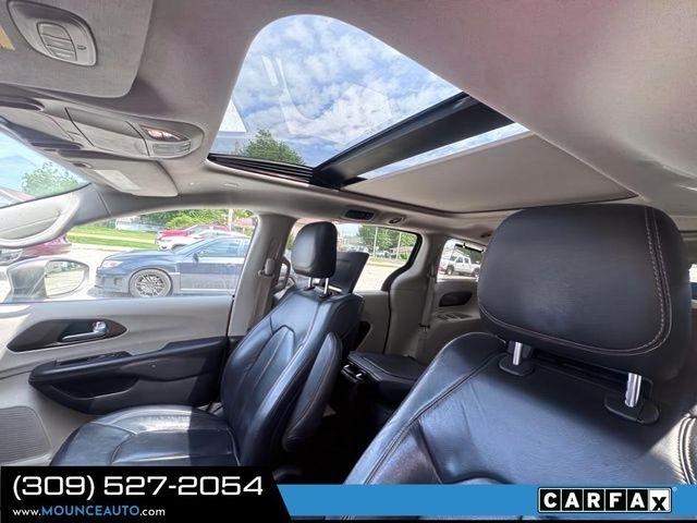 Chrysler Pacifica  2018