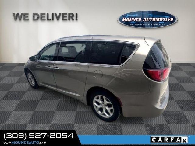 Chrysler Pacifica  2018