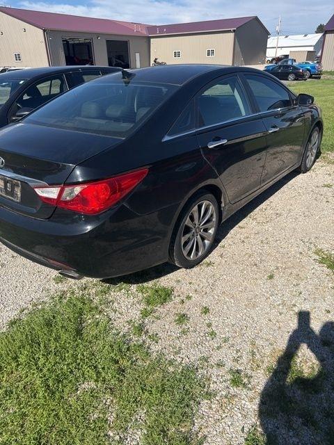 Hyundai Sonata  2011