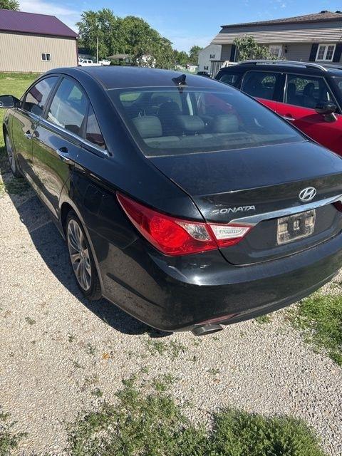 Hyundai Sonata  2011