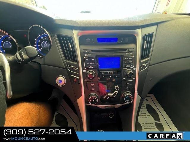 Hyundai Sonata  2011