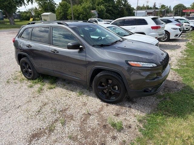 2016 Jeep Cherokee Sport Altitude's photo