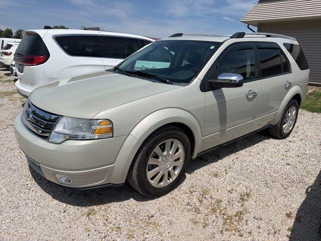 Silver 2008 Ford Taurus X Limited SUV / Crossover Front-Wheel Drive 6-Speed Automatic