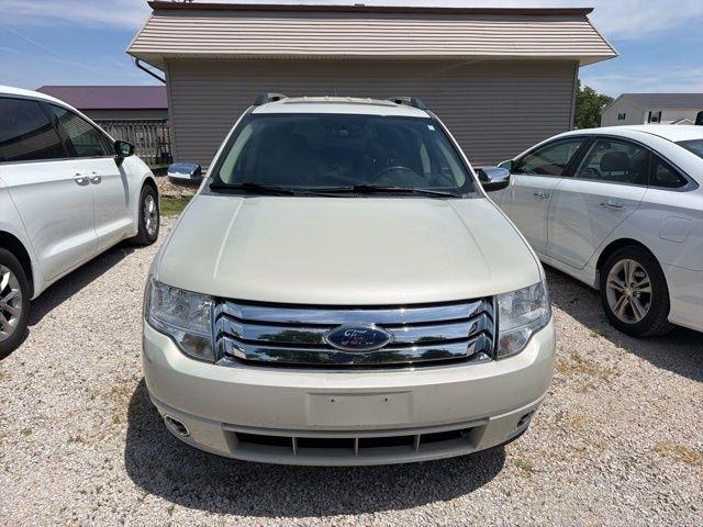 Ford Taurus X  2008