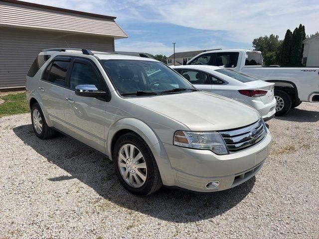 Ford Taurus X  2008
