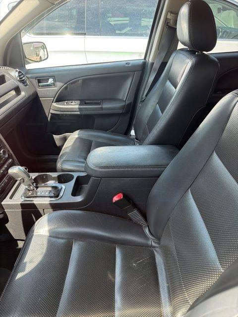Ford Taurus X  2008