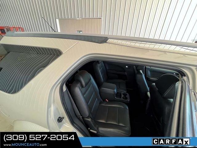 Ford Taurus X  2008