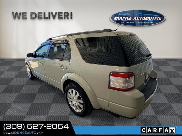 Ford Taurus X  2008