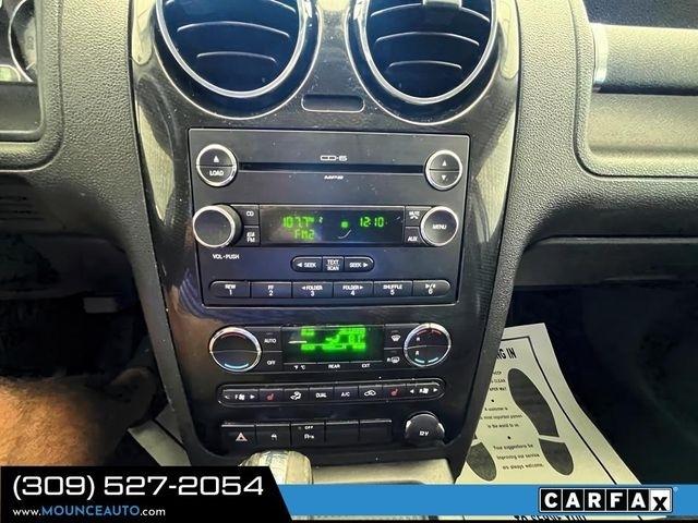 Ford Taurus X  2008