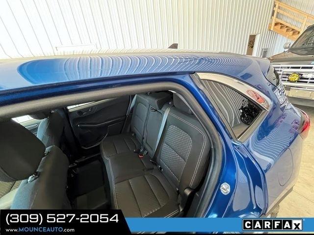 Ford Escape  2023