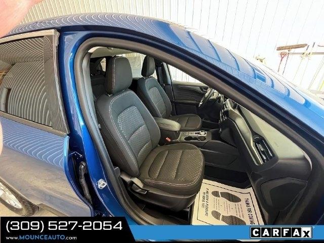 Ford Escape  2023
