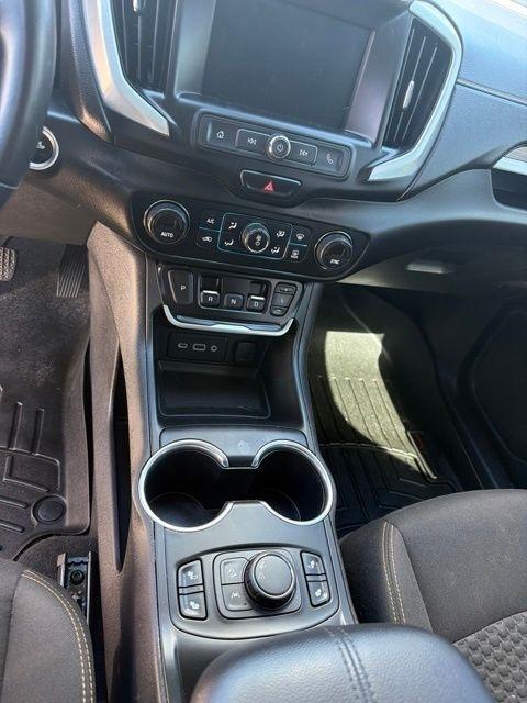 GMC Terrain  2021