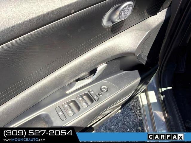 Hyundai Elantra  2024