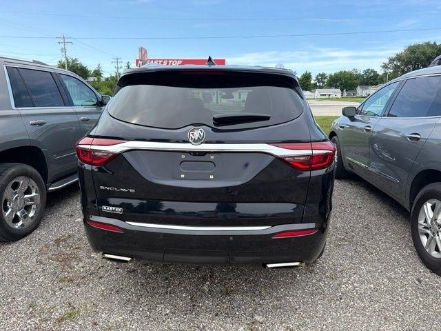 Buick Enclave  2020