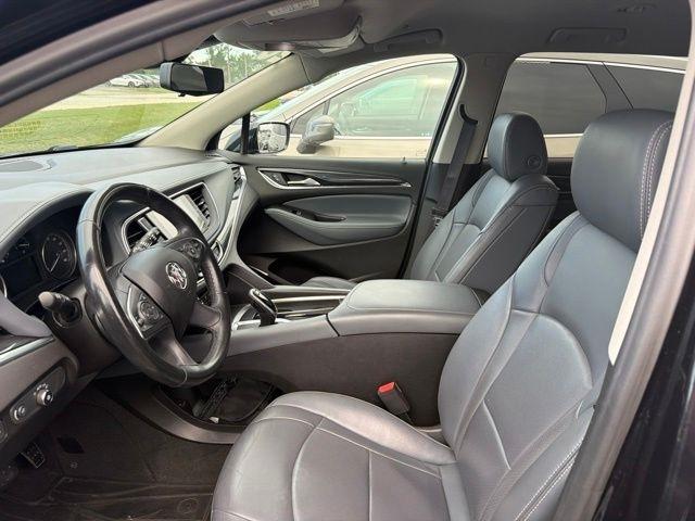 Buick Enclave  2020