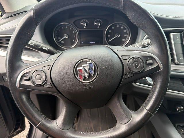 Buick Enclave  2020