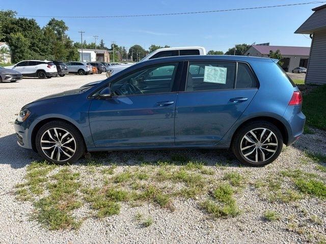 Volkswagen Golf  2017