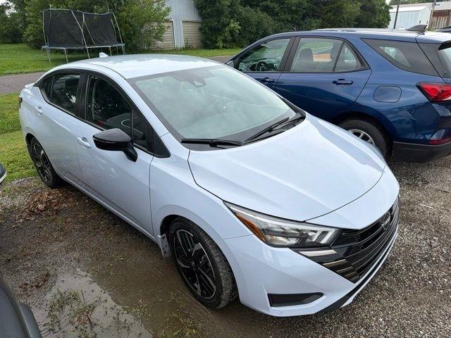 Nissan Versa  2024