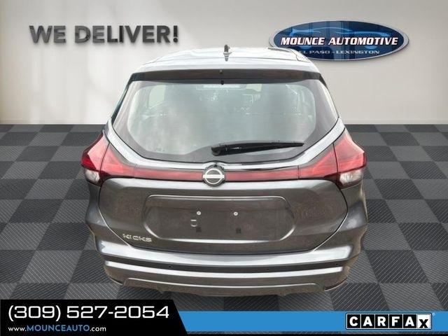 Nissan Kicks  2023