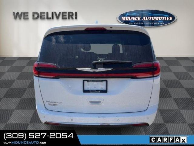Chrysler Pacifica  2022