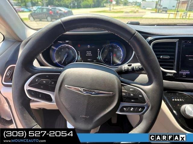 Chrysler Pacifica  2022