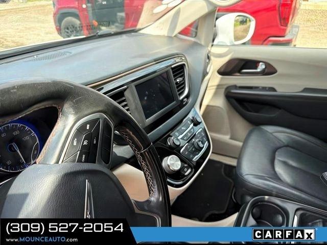 Chrysler Pacifica  2019