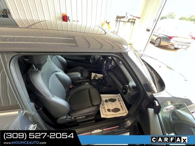 MINI Hardtop 2 Door  2021