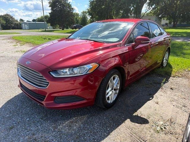 Red 2016 Ford Fusion Sedan Front-Wheel Drive 6-Speed Automatic