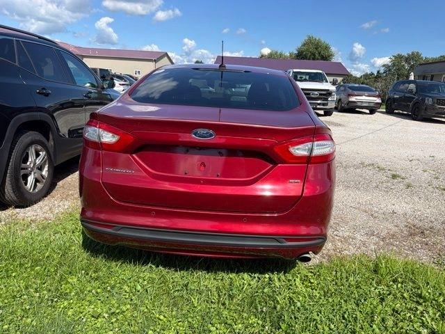 Ford Fusion  2016