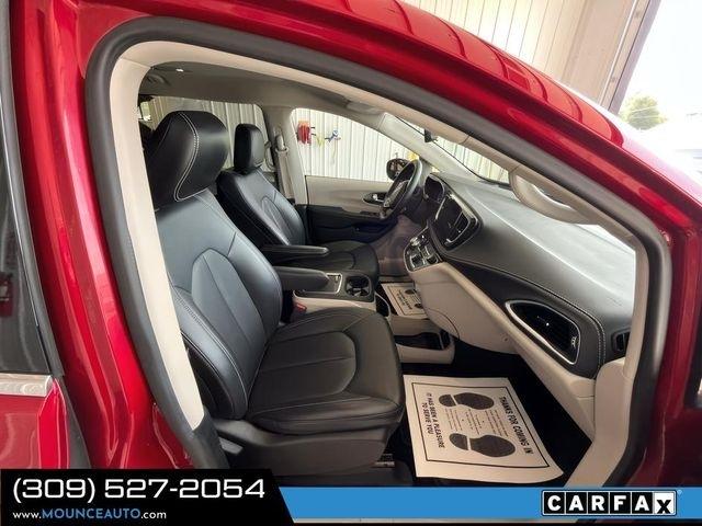 Chrysler Pacifica  2024