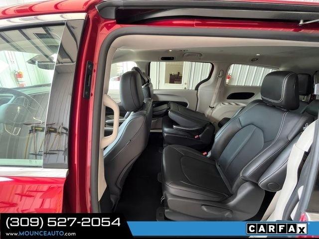 Chrysler Pacifica  2024