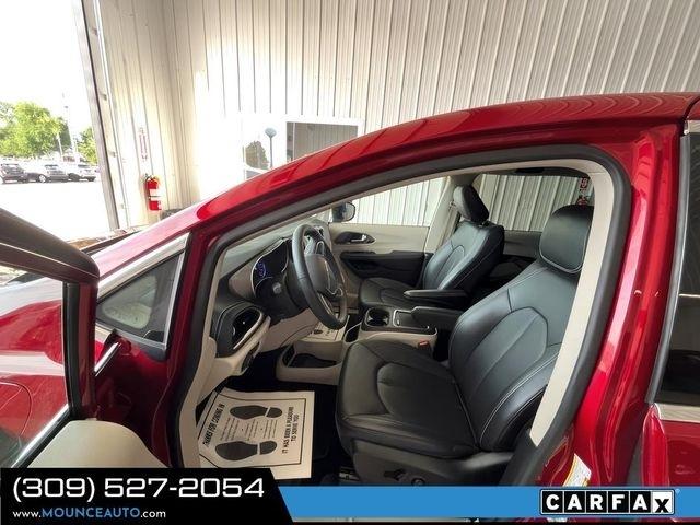 Chrysler Pacifica  2024