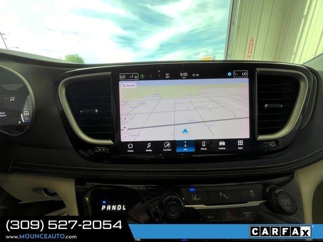 Chrysler Pacifica  2024