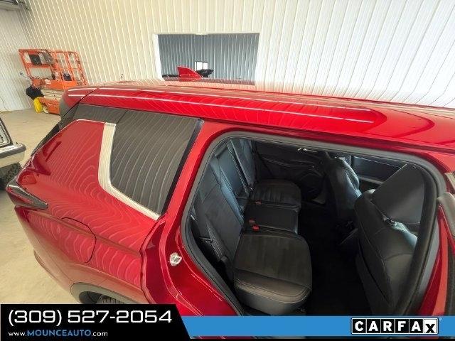 Mitsubishi Outlander  2024