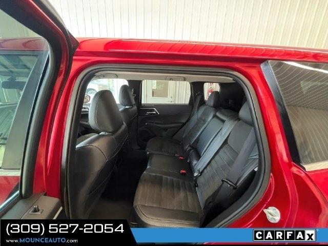 Mitsubishi Outlander  2024