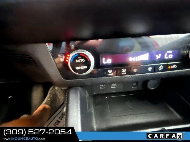 Mitsubishi Outlander  2024