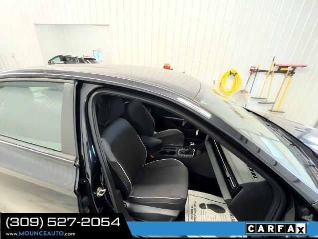 Volkswagen Jetta  2025