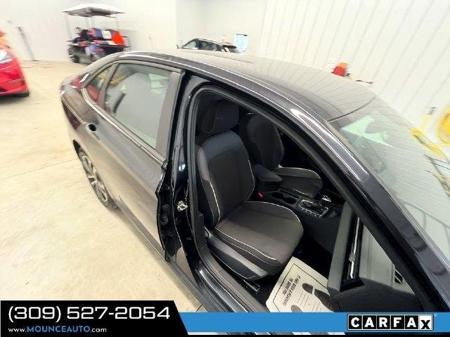 Volkswagen Jetta  2025