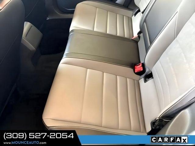 Volkswagen Jetta  2025
