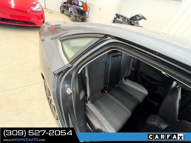 Volkswagen Jetta  2025
