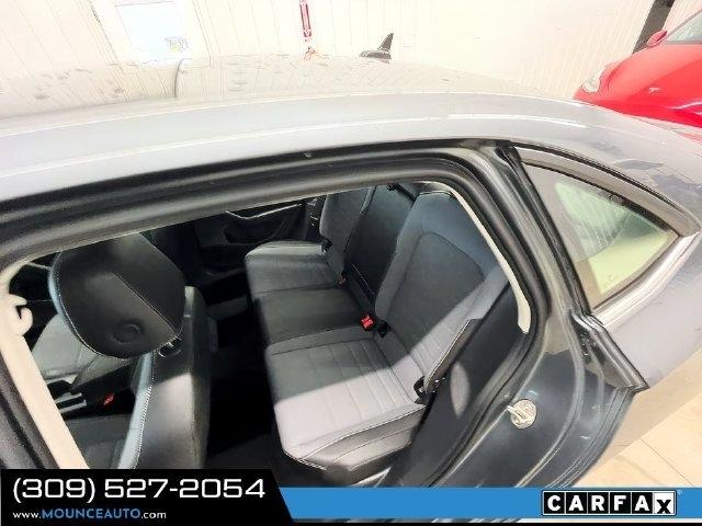 Volkswagen Jetta  2025