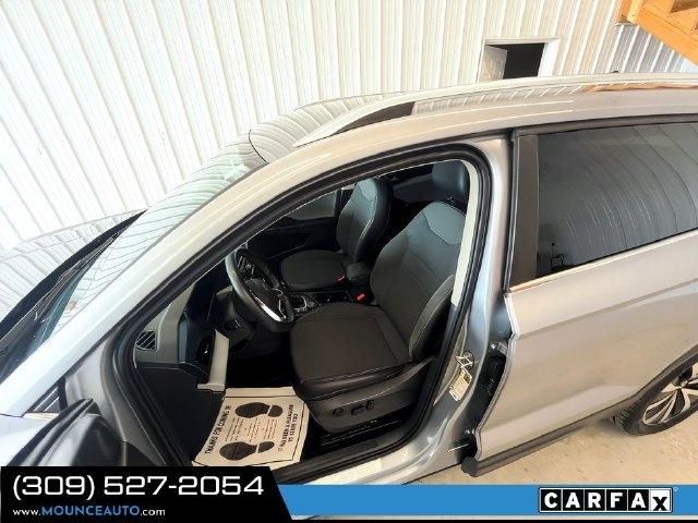 Volkswagen Taos  2022