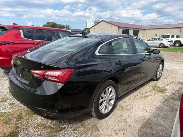 Chevrolet Malibu  2022