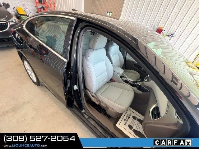 Chevrolet Malibu  2022